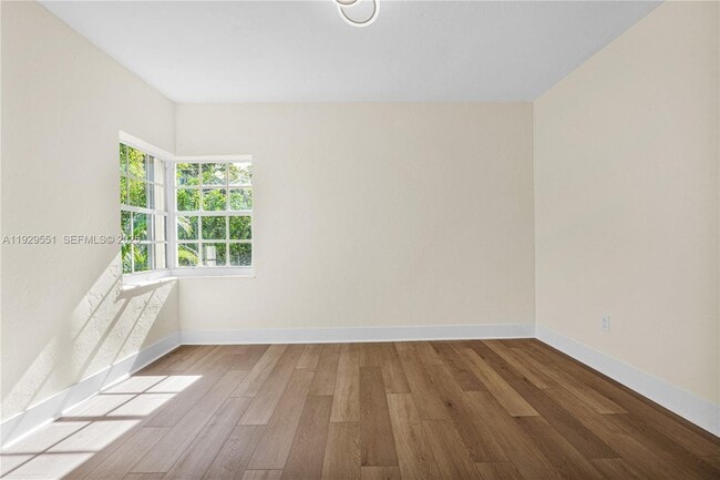 Building Photo - 47 NW 49th St