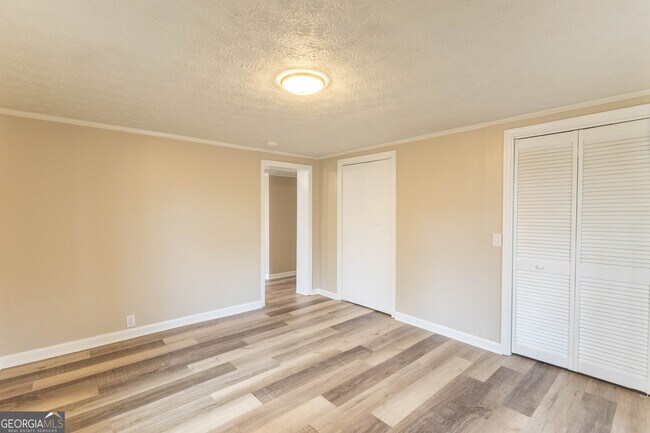 Building Photo - 5326 Heardsville Rd