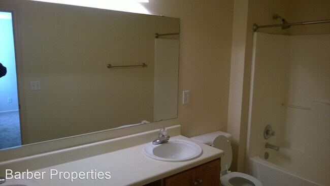 Building Photo - 2 br, 2.5 bath House - 366 Cobblestone Way