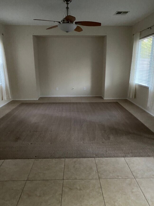 Building Photo - DOWITCHER