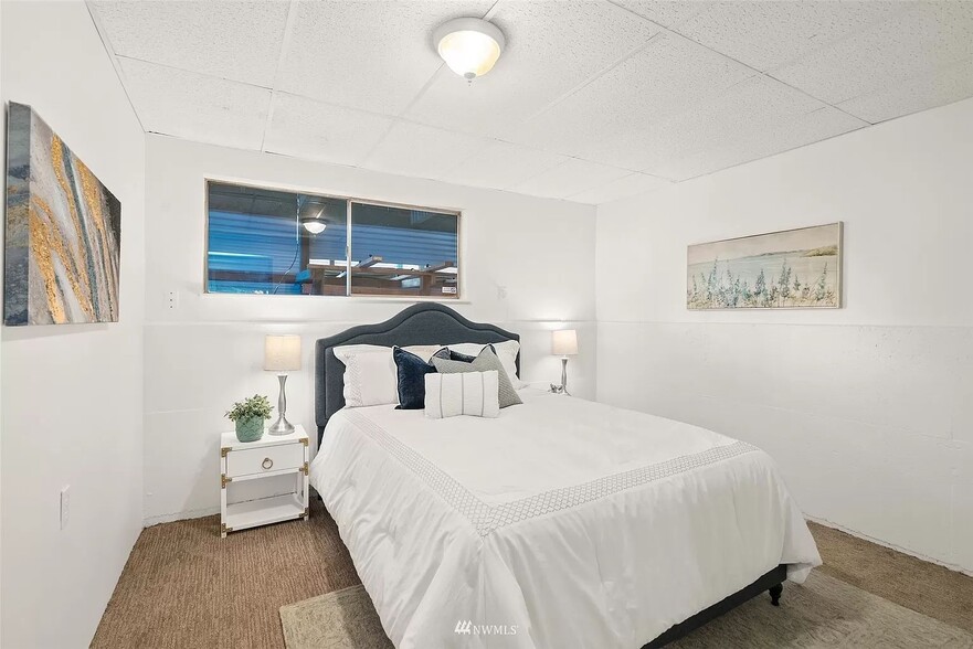 Building Photo - 1940 S 244th St