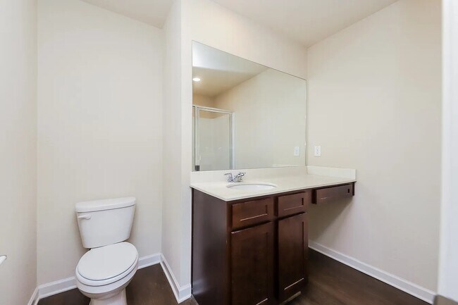 Building Photo - 509 Highwood Ln