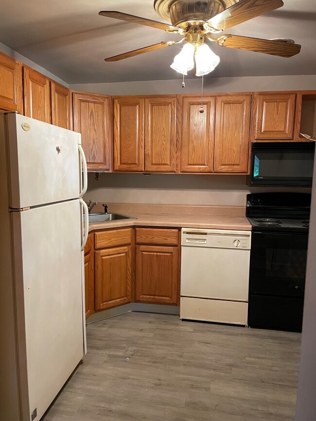 1801 Greentree Rd 1801 Greentree Rd Pittsburgh PA 15220 Apartment Finder