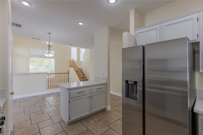 Building Photo - 10382 Cherry Brook St