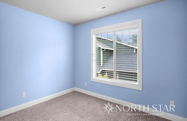 Building Photo - Beautiful Craftsman in Lake Oswego