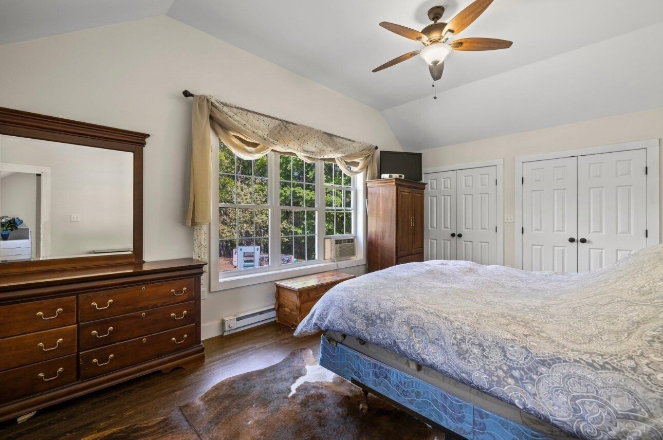 Building Photo - 331 Weare Rd