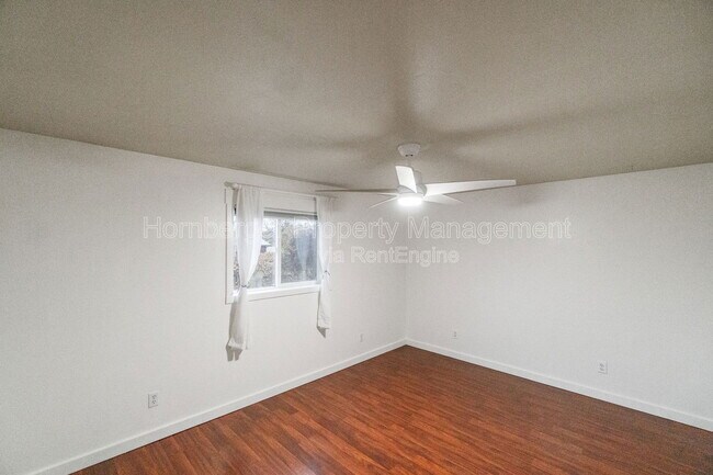 Building Photo - 13125 E 16th Ave