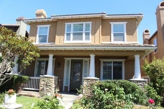 Building Photo - 1336 Estuary Way