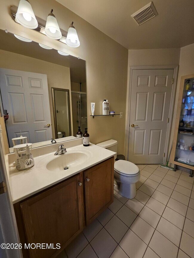 Building Photo - 12 Jensen Court