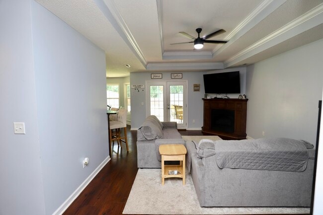 Building Photo - 4370 Excursion Dr