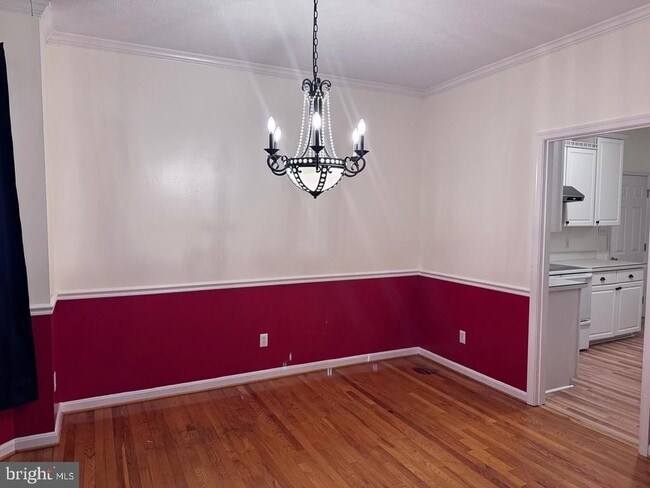 Building Photo - 2639 Middle Rd