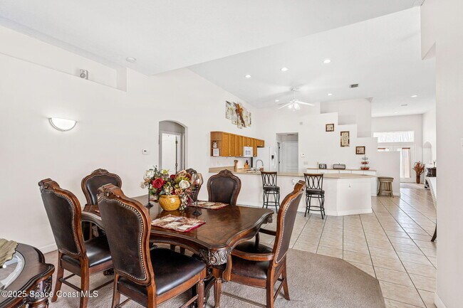 Building Photo - 3502 Tipperary Dr