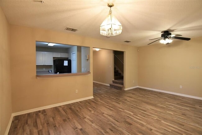 Building Photo - 1066 Dolphin Dr