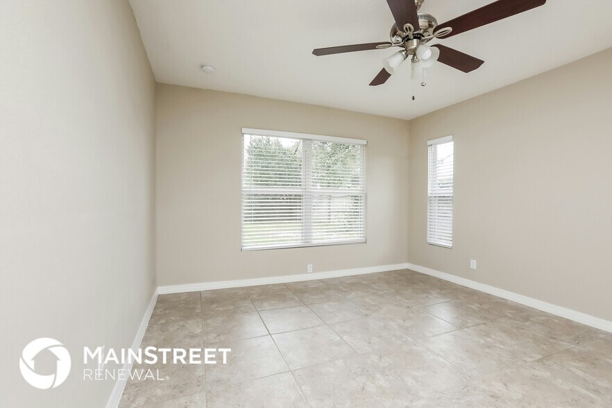 Building Photo - 549 Antelope Dr