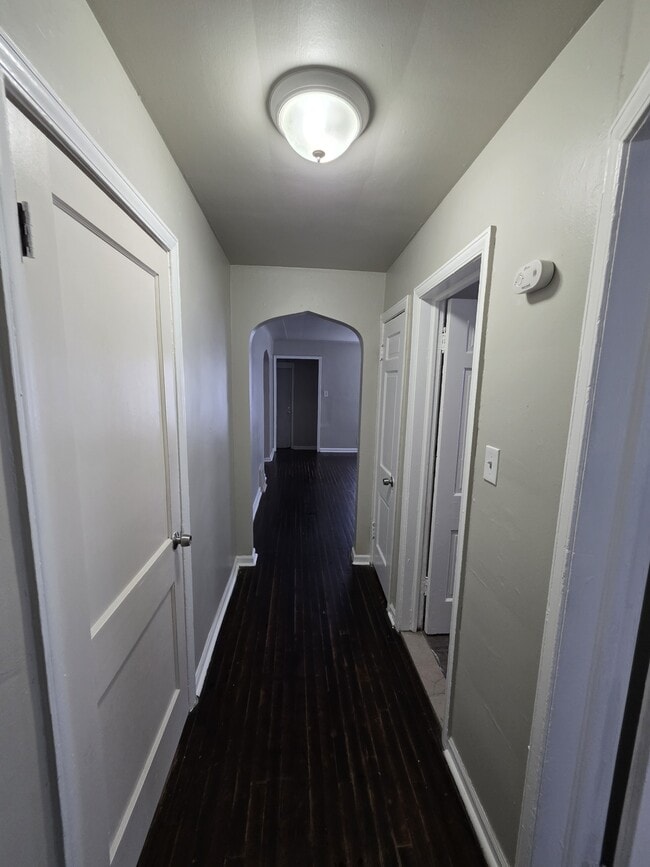 Building Photo - 16672 Lauder St