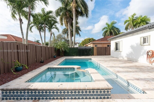 Building Photo - 5655 SW 163rd Path