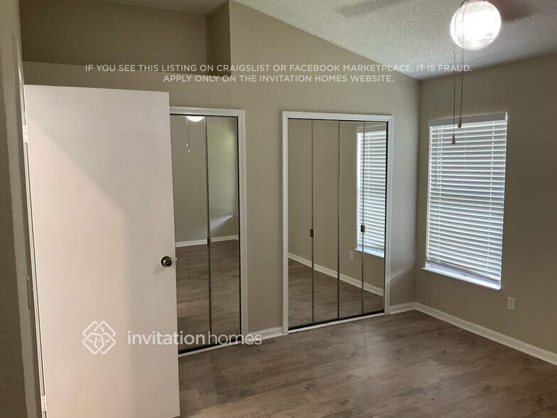 Building Photo - 5515 Redhawk Dr