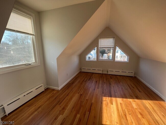 Building Photo - 43 S Willow St