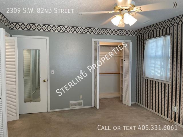 Building Photo - 2309 SW 82nd St