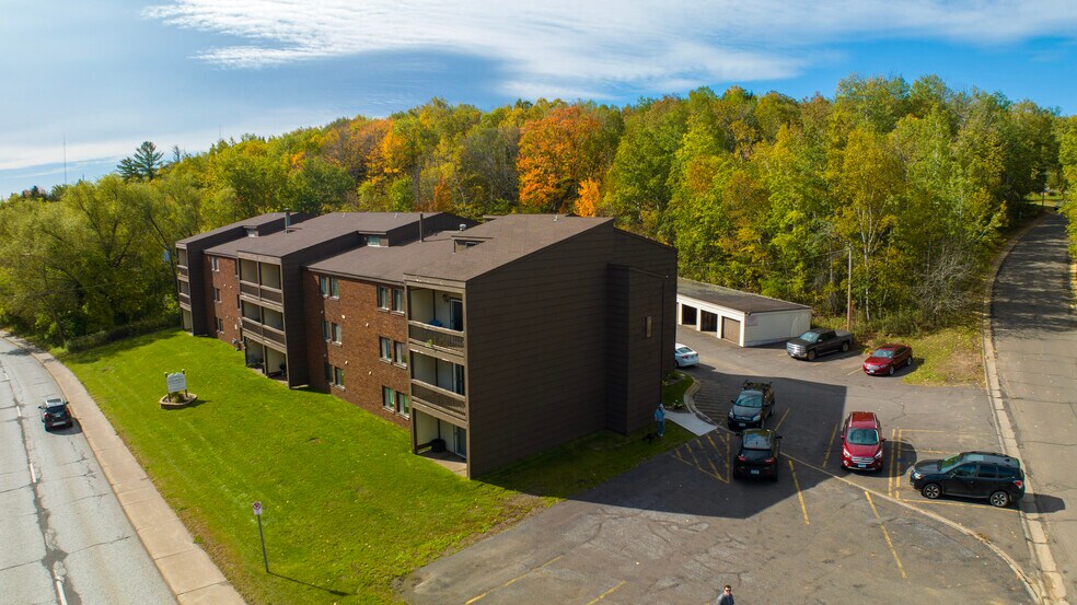 Building Photo - Edgewood Apartments
