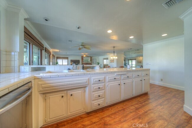 Building Photo - 30084 Point Marina Dr