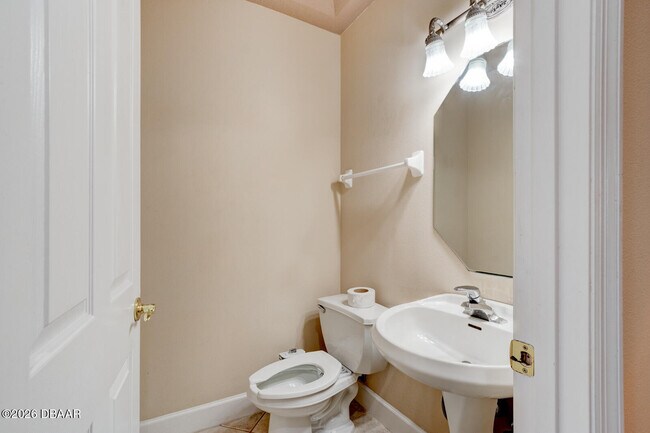 Building Photo - 6101 Sanctuary Garden Blvd