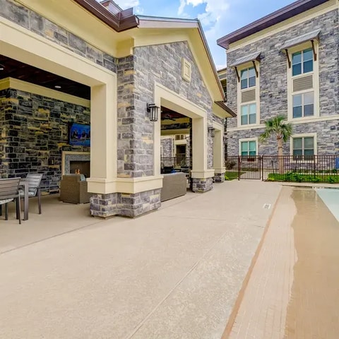 Building Photo - 13802 Napoli Dr