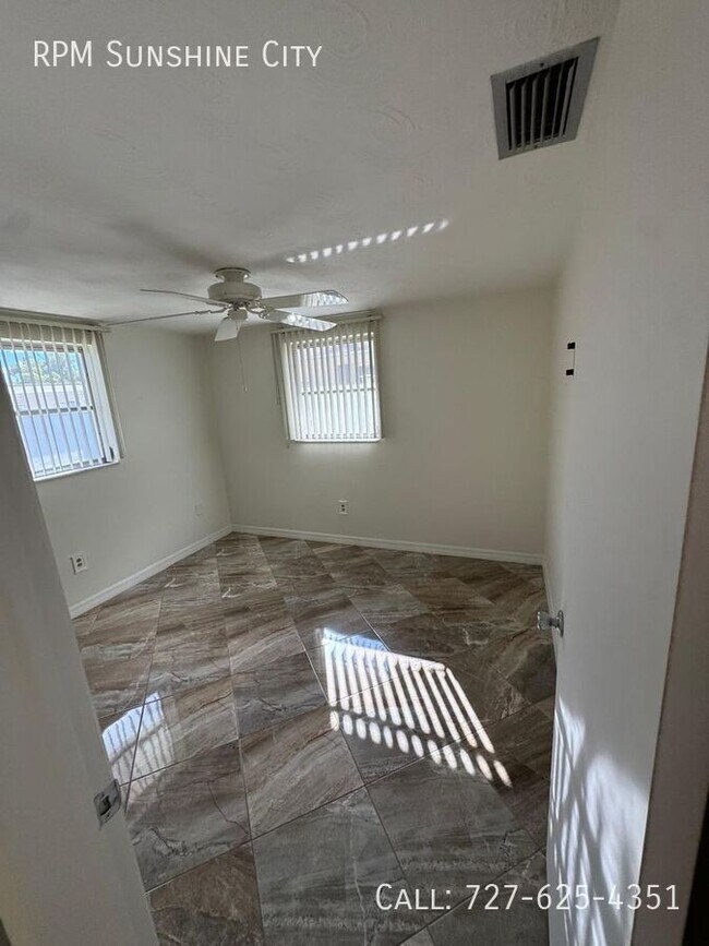 Building Photo - 3410 Allandale Dr