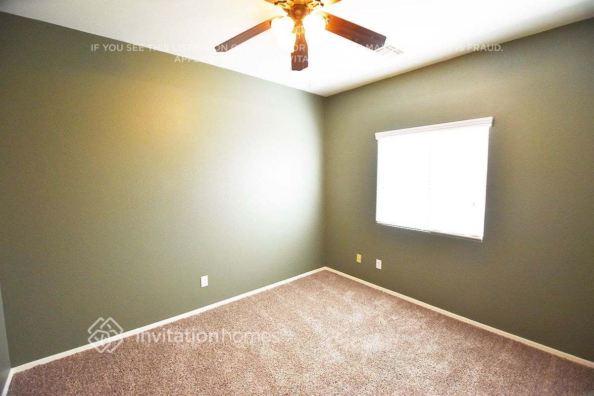 Building Photo - 14611 W Acapulco Ln