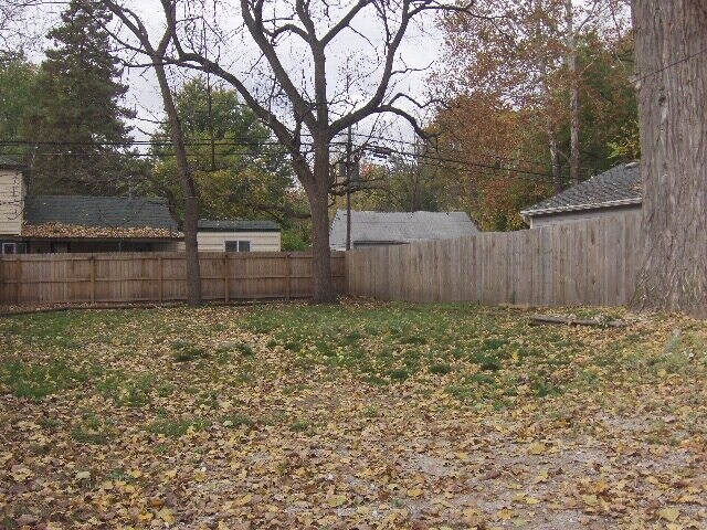 Building Photo - 5435 Douglas Rd