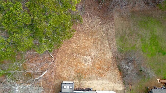 Building Photo - 5070 Alabama Rd