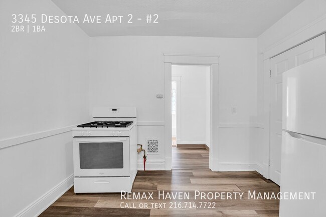 Building Photo - 3345 Desota Ave