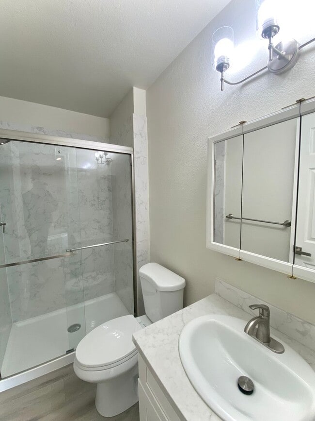 Building Photo - Beautifully Remodeled 3-Bedroom Home for Rent! - Northgate Neighborhood of Fremont!