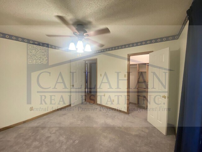 Building Photo - Sherwood 3 Bedroom Home