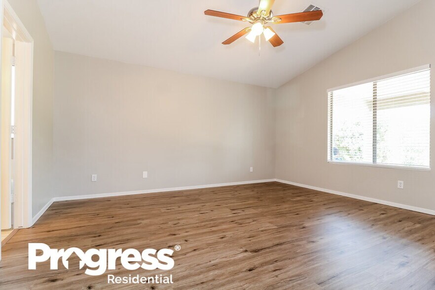 Building Photo - 1465 S 230th Dr