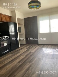 Building Photo - 9261F W Allyn St