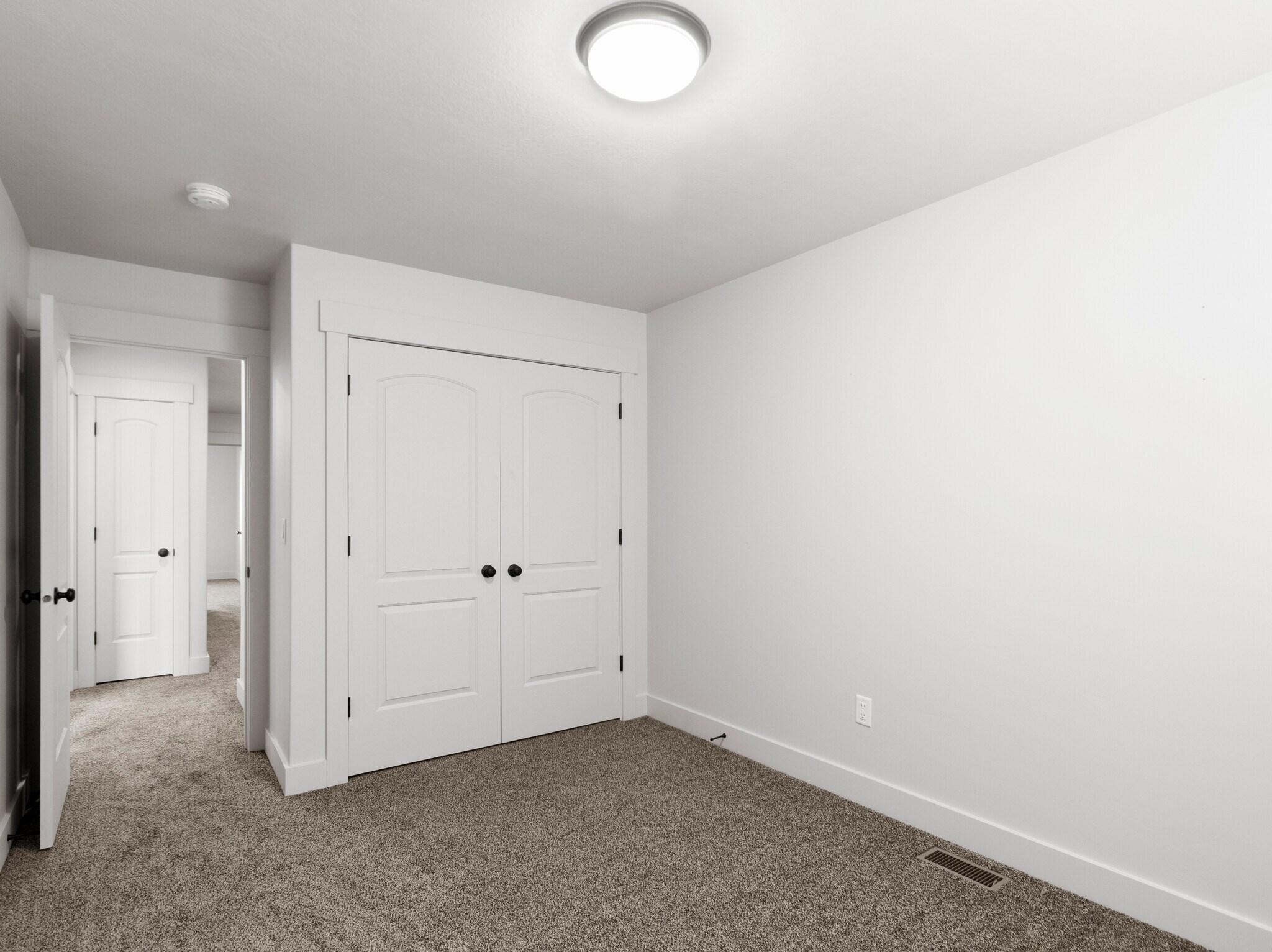 Building Photo - 38 S 480 W