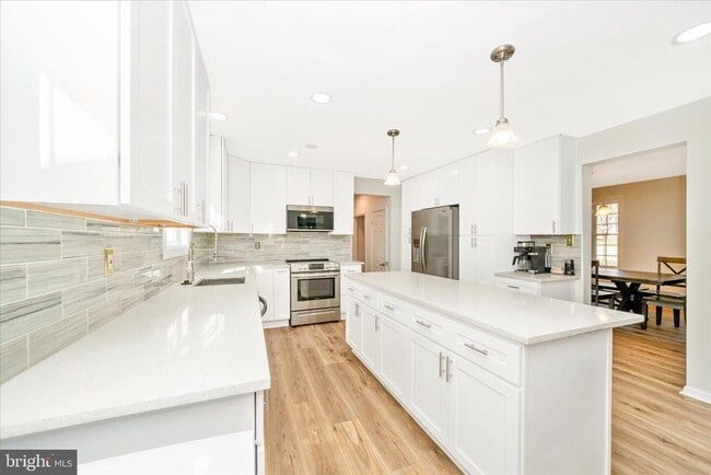 Building Photo - 3105 Glissade Ct