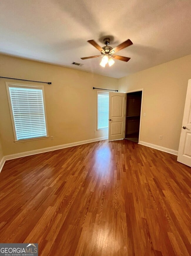 Building Photo - 104 Cottage Loop