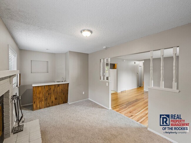 Building Photo - Fantastic Home in a Great Fort Collins Loc...