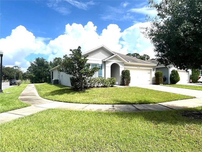 Building Photo - 5255 Bracks Landing Dr