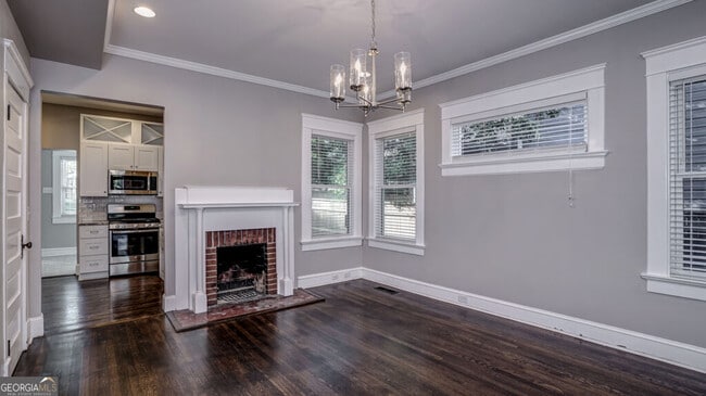 Building Photo - 877 Edgewood Ave NE