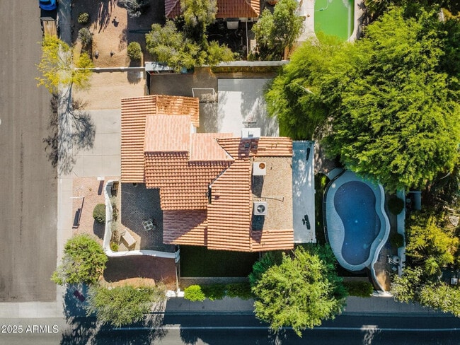 Building Photo - 5556 E Sandra Terrace