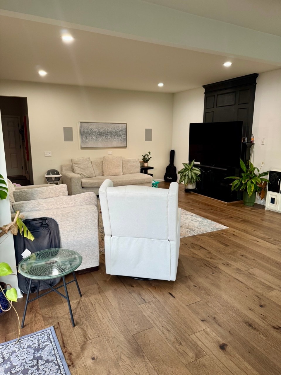 Building Photo - 710 N Haines Cir