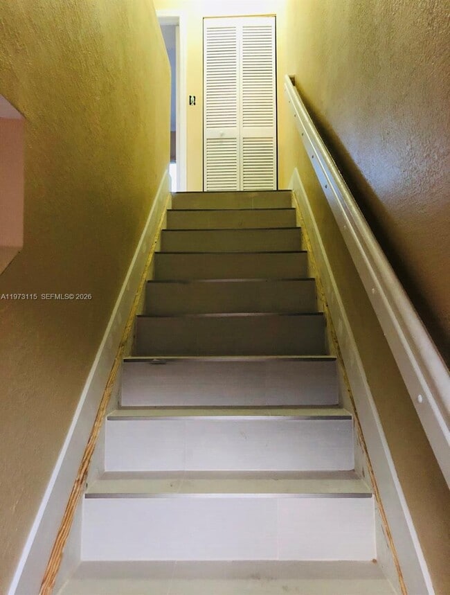 Building Photo - 2993 W 80th St