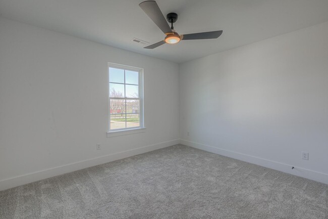 Building Photo - 1312 New Home Rd