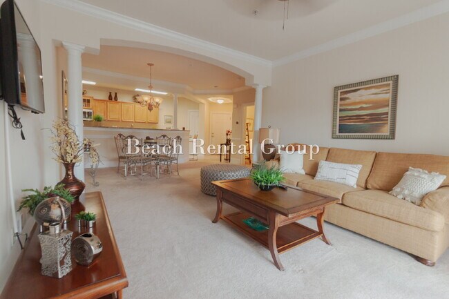 Building Photo - 2 Bedroom Condo on the Intracoastal Waterway