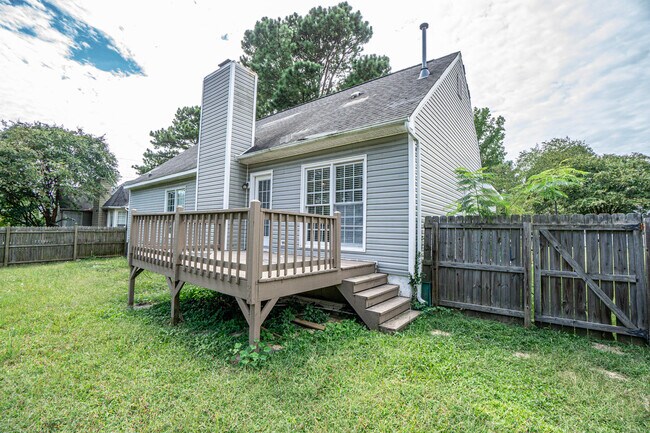 Building Photo - 2204 Quail View Trail