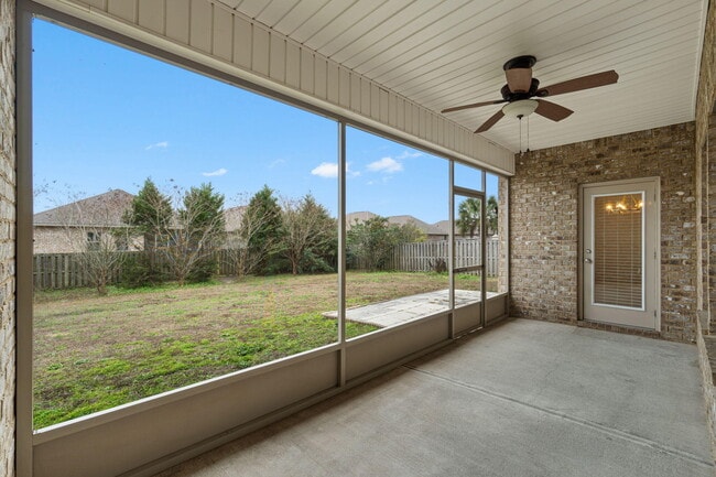 Building Photo - 523 Gadwell St