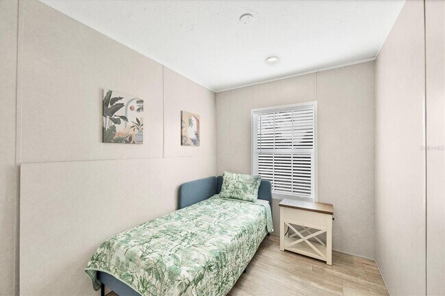 Building Photo - 3230 Smith St